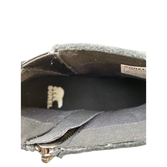 Sorel Black side zipper leather boot size 9.5 like new - Picture 6 of 9